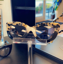 Load image into Gallery viewer, The Quita (More Colors Available) - Fritz Eyewear Collection
