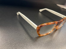 Load image into Gallery viewer, The Linda - Fritz Eyewear Collection

